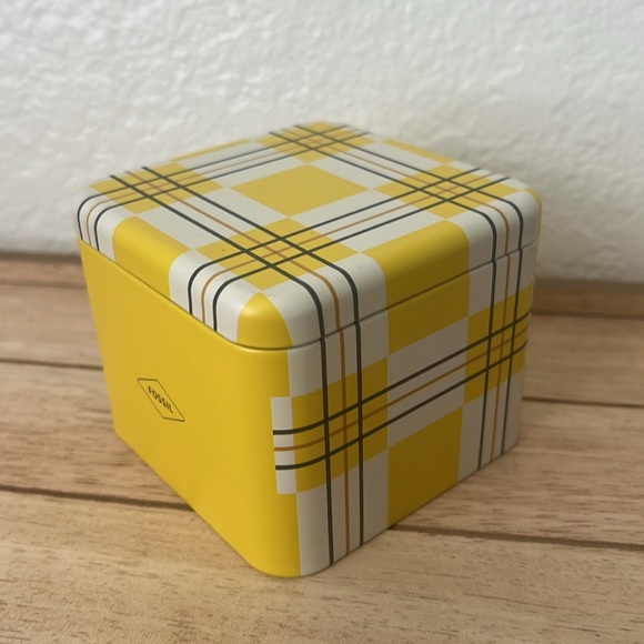 Fossil Yellow Plaid Tin Watch Box (New) - Picture 2 of 6